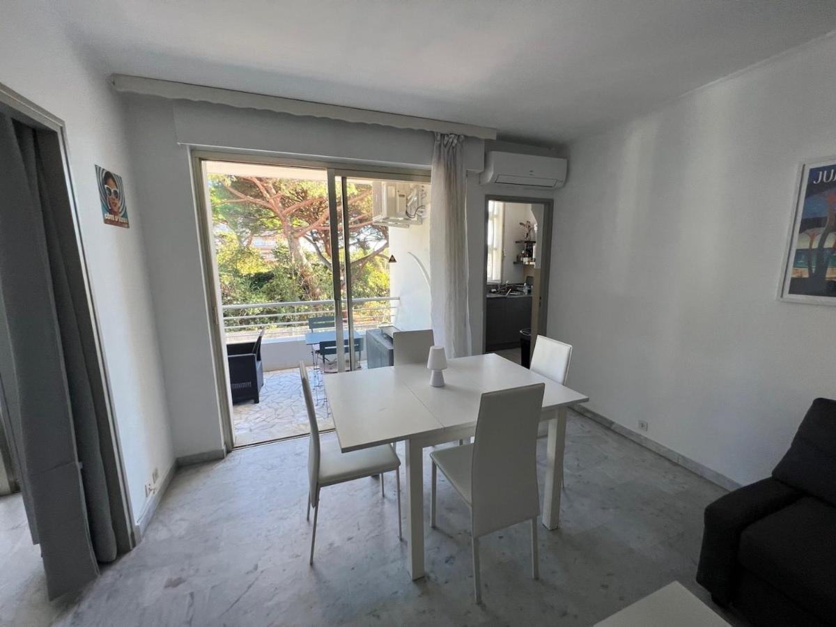 Seafront - Beautiful Flat With Aircon And Comfortable Loggia Vallauris Exteriér fotografie
